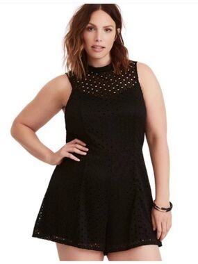 Torrid Black Lace Sleeveless Cutout Eyelet Romper 00X M/L